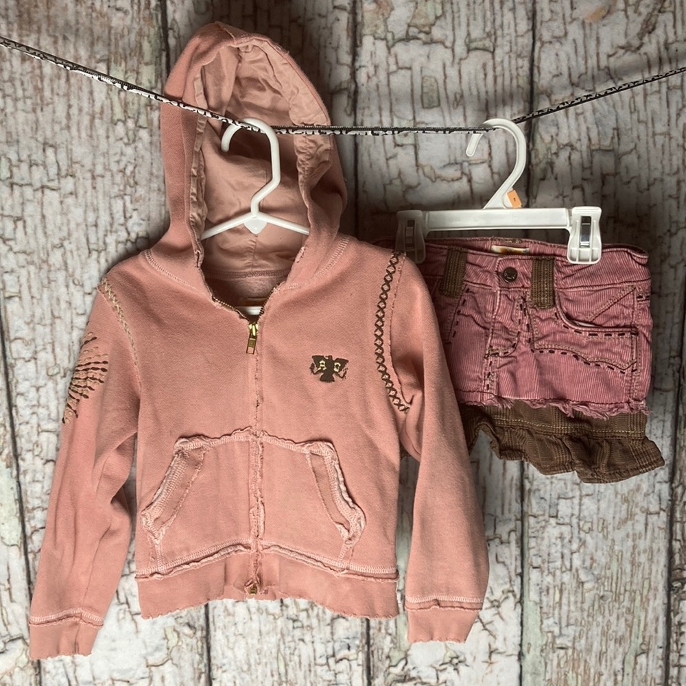 Antik pink denim embroidered trendy sweatshirt and mini skirt kid’s sz S